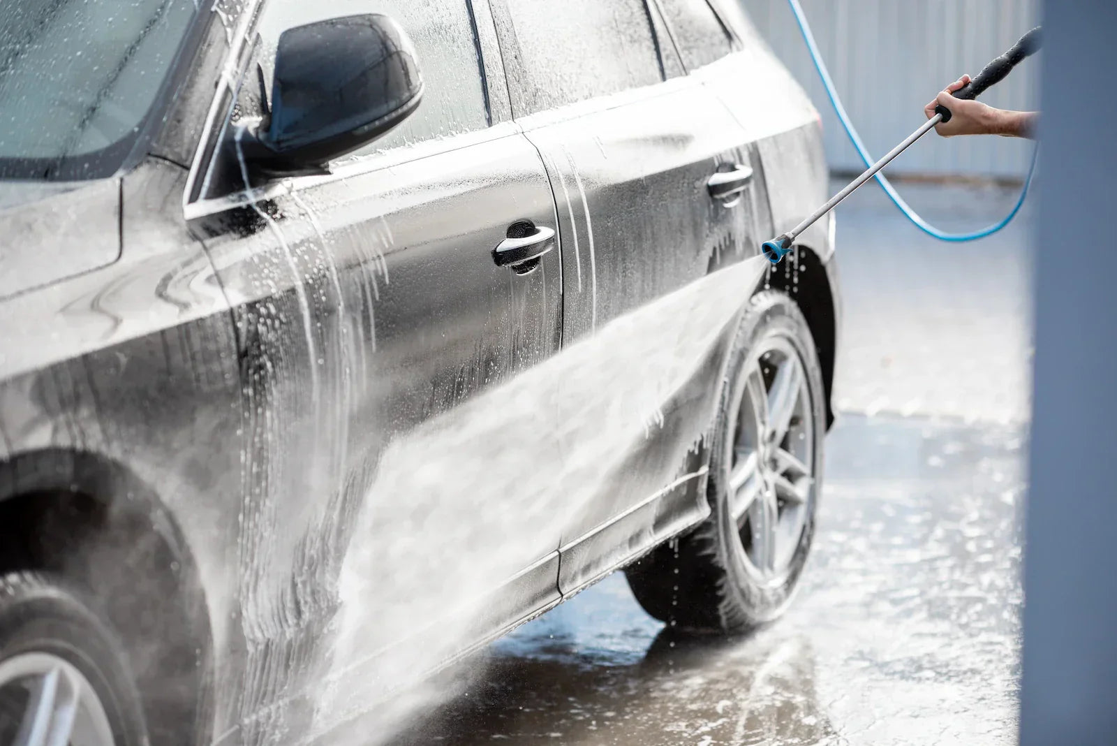 Warum ist regelmäßiges Autowaschen so wichtig? – Mehr als nur Sauberkeit