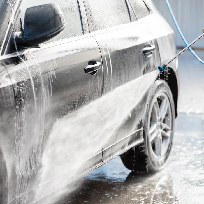 Warum ist regelmäßiges Autowaschen so wichtig? – Mehr als nur Sauberkeit