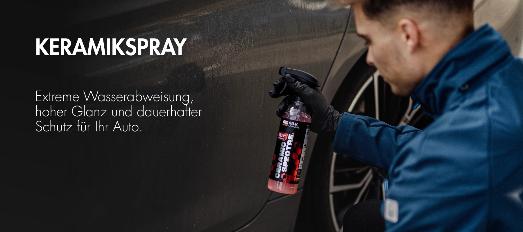 Auftragen von Keramikspray auf Autolack für extremen Glanz und Wasserabweisung