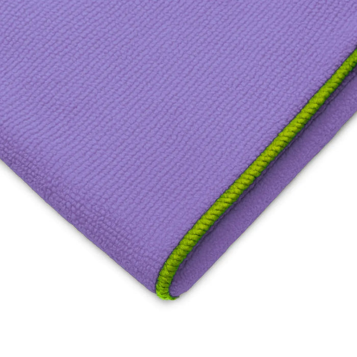 Extra großes Mikrofasertuch in Violett mit weicher Oberfläche und verstärkter Kante