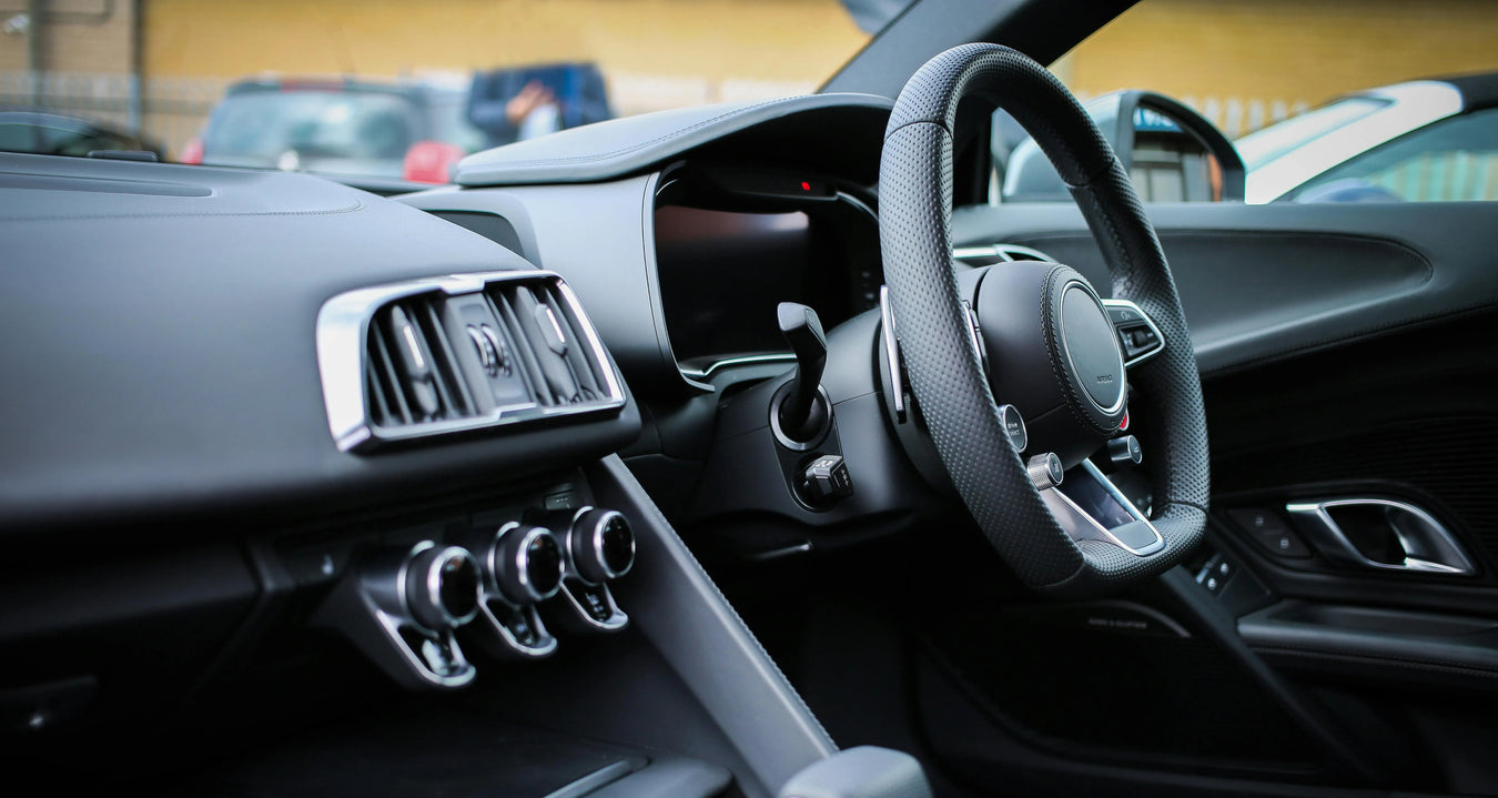 Produkte für die Innenraumreinigung und Interieur-Autopflege – Armaturen, Sitze und Cockpit reinigen