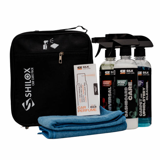 Internes Pflegepaket mit Tasche bestehend aus Innenraumreiniger, Cockpitpflege, Polsterreiniger, Autoparfum und Mikrofasertuch